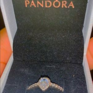 Pandora Ring
